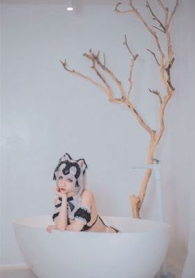 国产精品青草综合久久_超清超清在线观看